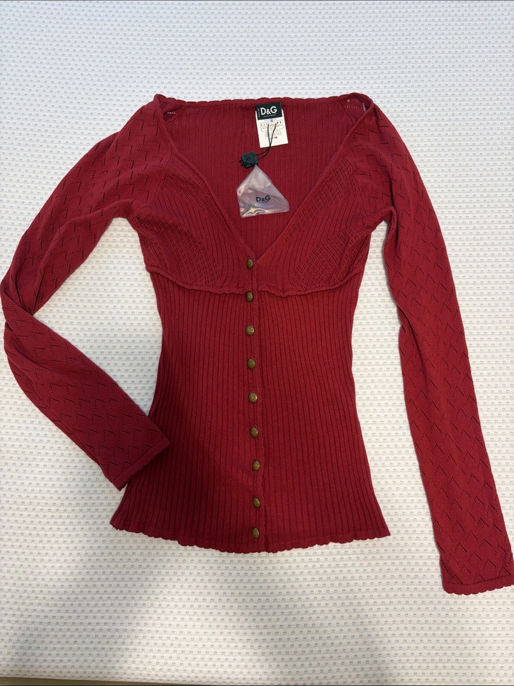 D&G Women's Deep Red Ribbed Button-Up Long Sleeve Top